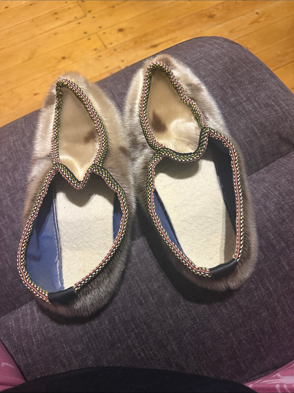 Sámi reindeer fur slippers